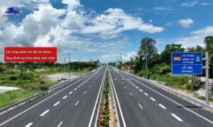 Chạy dưới tốc độ tối thiểu đặc biệt là ở cao tốc gây nguy hiểm cho người tham gia giao thông